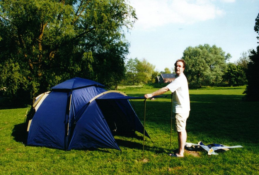 2001 05 tent 4